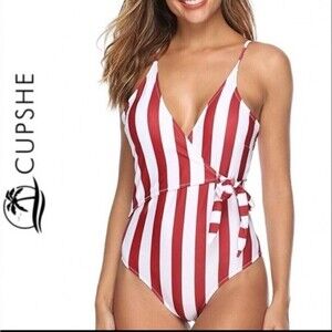 Women's Swimsuit Cupshe striped one piece  red and white size S.